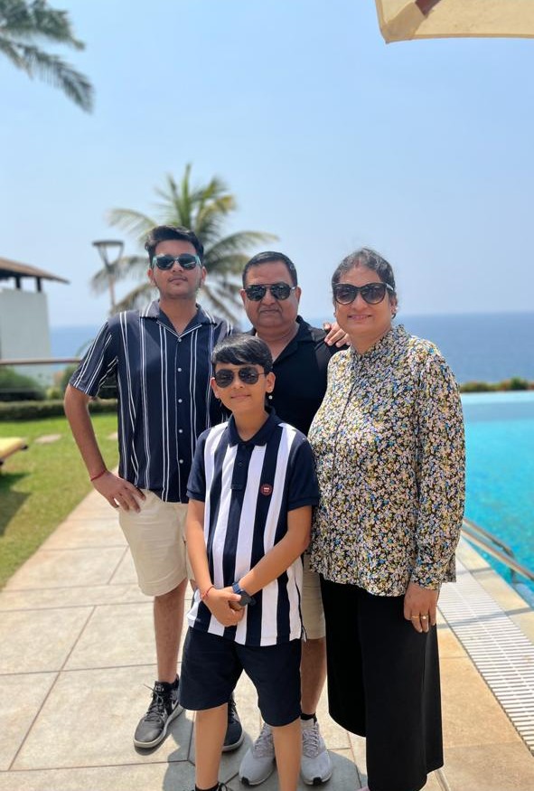 Shipra Pandey with her husband & sons Shashwat & Shaurya